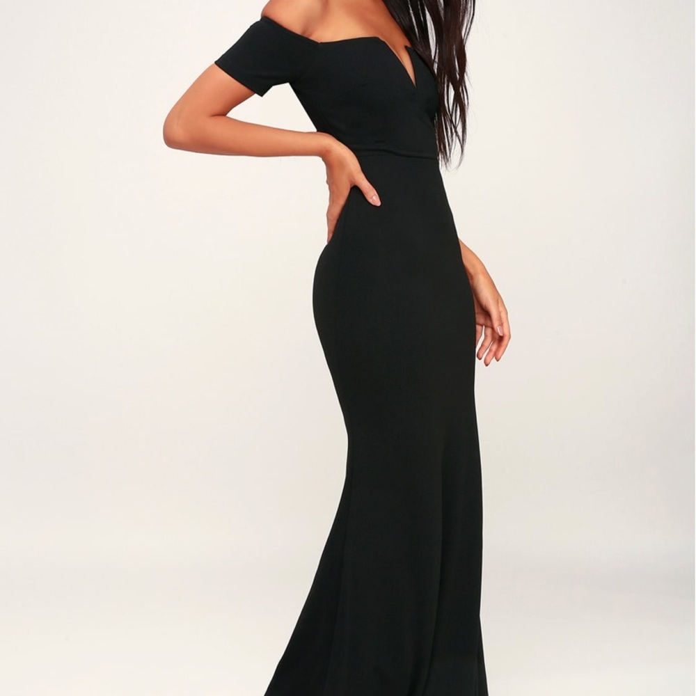 Lulus off the shoulder gown NWT